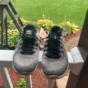 Women’s Nike shoes